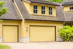Security Garage Doors Seaford, NY 516-208-4263 - residential-side